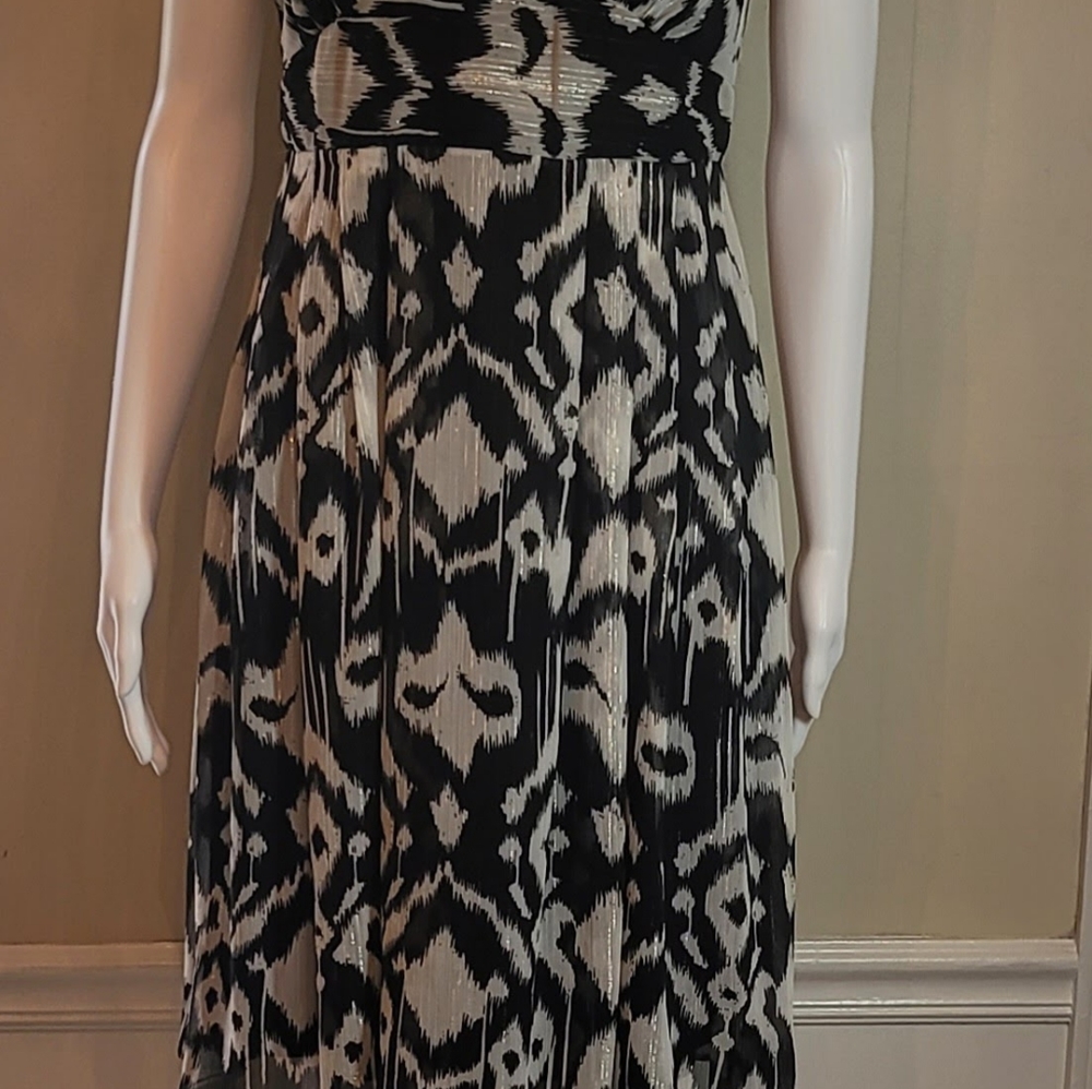 BLACK/WHITE PRINT SLEEVELESS DRESS by R&M RICHARDS, SZ 6P - Picture 6 of 12